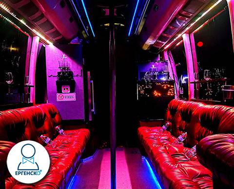 Пакет Парти бус и Професионална Стриптизьорка - уникален подарък за всеки младоженец. Топлесс шоу програма -  стриптизьорки и топлесс танцьорки 