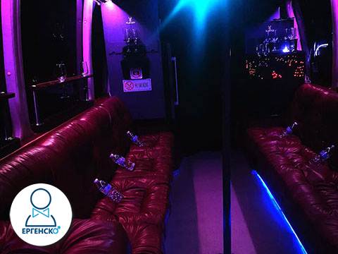 Изненадай младоженецът с Парти бус в компанията на ТОП еротични танцьорки за Ергенско парти. Бъдете подготвени за много изненади!