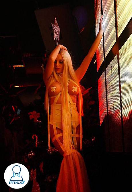 Секси стриптизьорка за Ергенско парти в заведение, дискотека или клуб. Miss Tiffany и нейната Стриптийз шоу програма ще Ви оставят без дъх